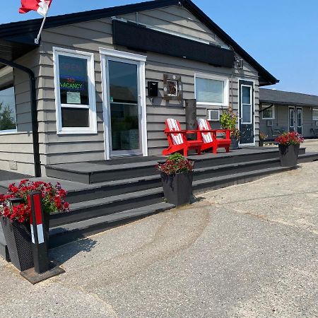 Oreland Motel Flin Flon Exterior photo