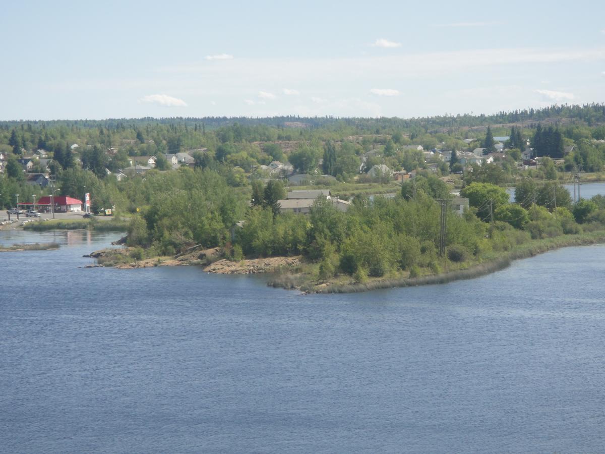 Oreland Motel Flin Flon Exterior photo
