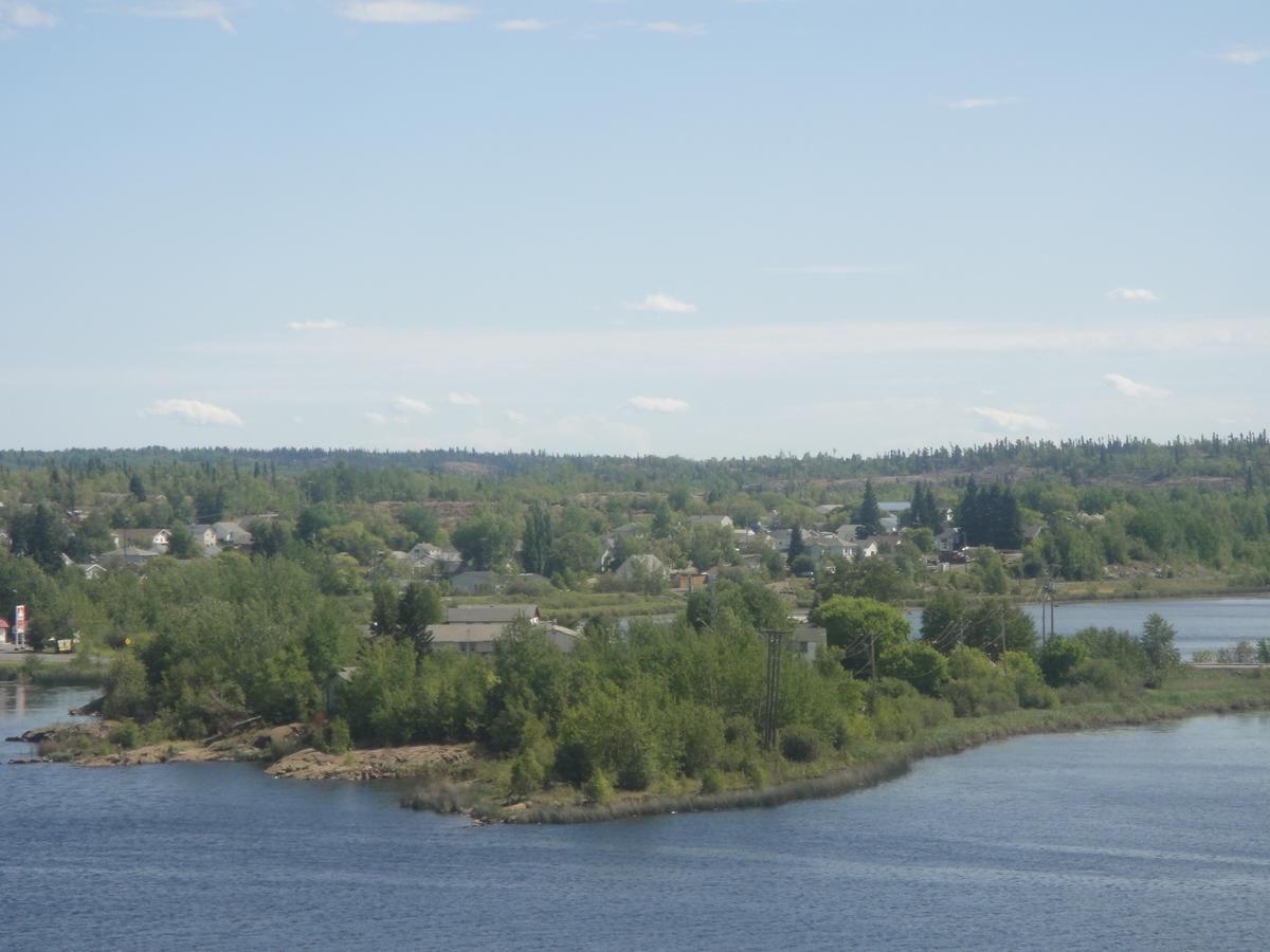 Oreland Motel Flin Flon Exterior photo